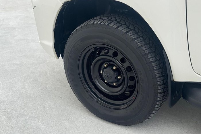 2018 Toyota Hilux SR