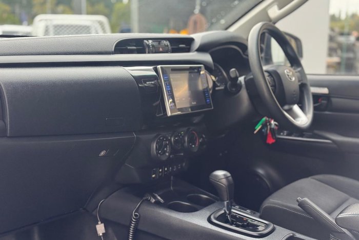 2018 Toyota Hilux SR