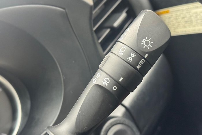 2018 Toyota Hilux SR