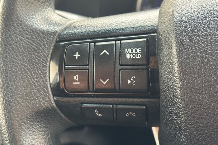 2018 Toyota Hilux SR