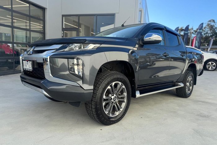 2020 Mitsubishi Triton GLX-R