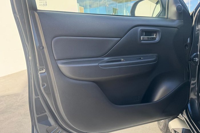 2020 Mitsubishi Triton GLX-R