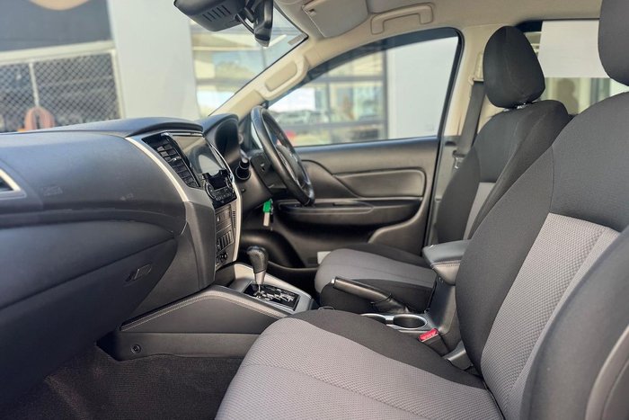 2020 Mitsubishi Triton GLX-R