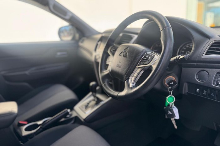 2020 Mitsubishi Triton GLX-R