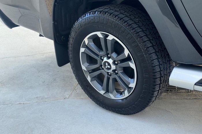 2020 Mitsubishi Triton GLX-R