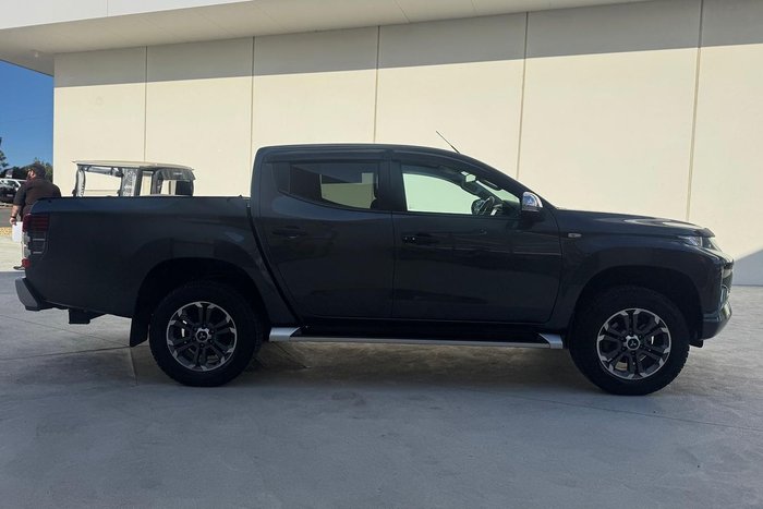 2020 Mitsubishi Triton GLX-R