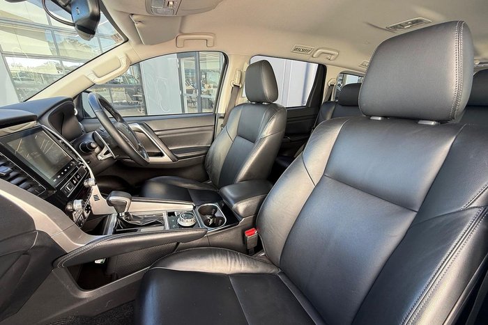 2020 Mitsubishi Pajero Sport Exceed