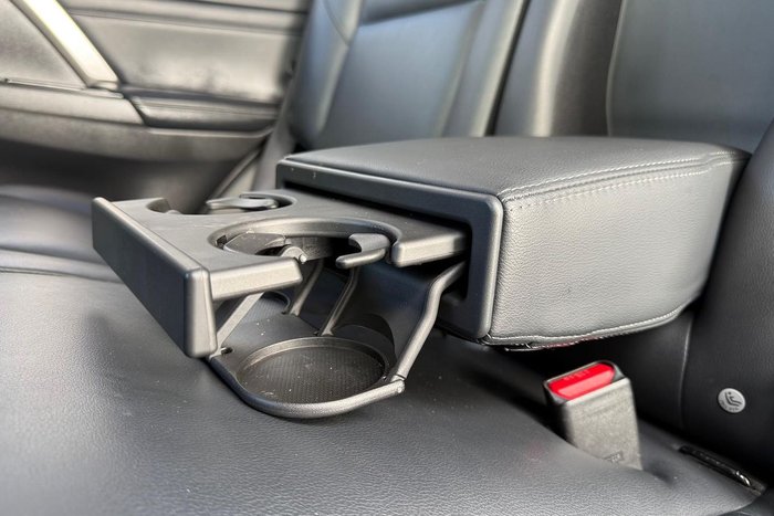 2020 Mitsubishi Pajero Sport Exceed