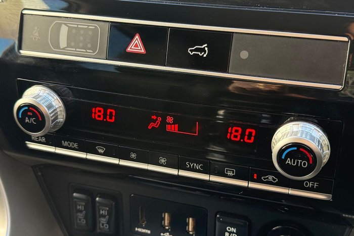 2020 Mitsubishi Pajero Sport Exceed