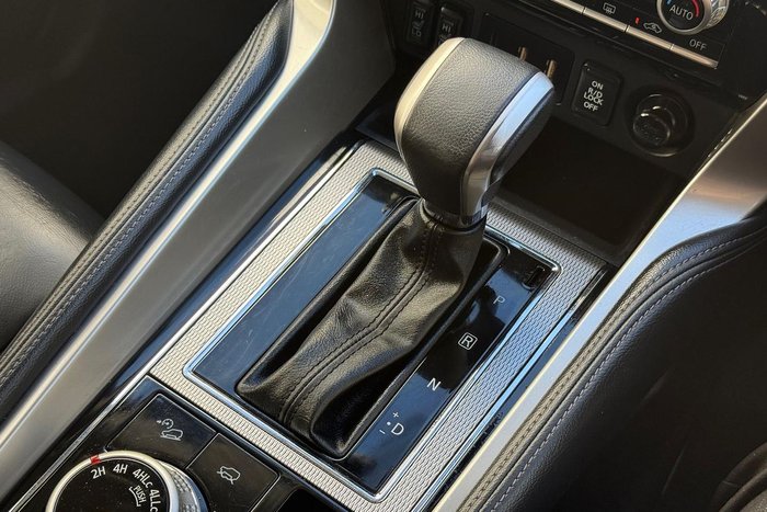 2020 Mitsubishi Pajero Sport Exceed