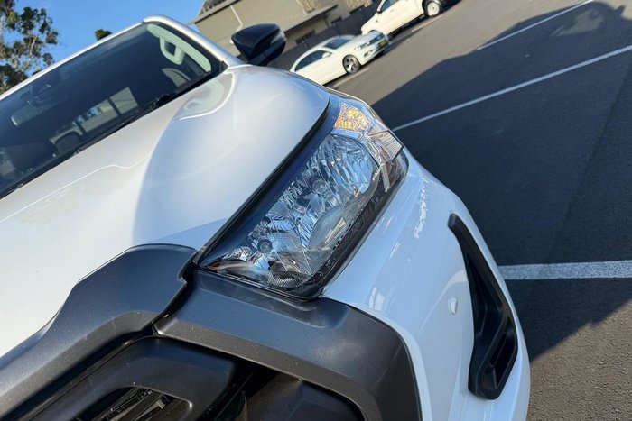 2022 Toyota Hilux SR