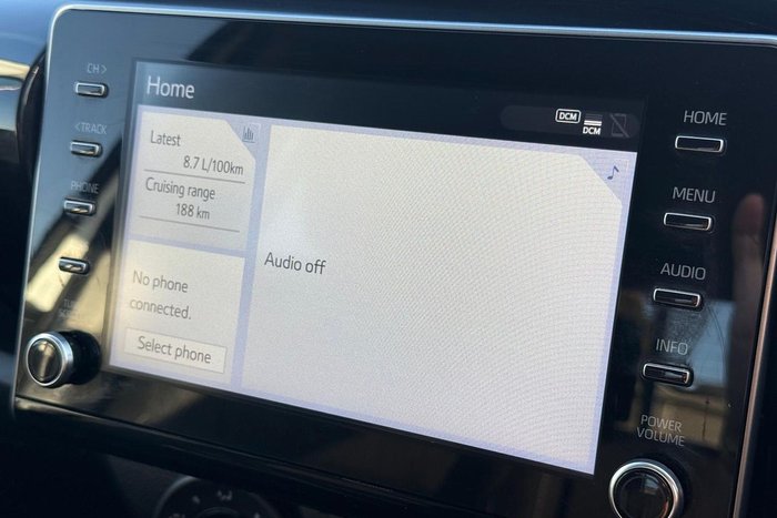 2022 Toyota Hilux SR