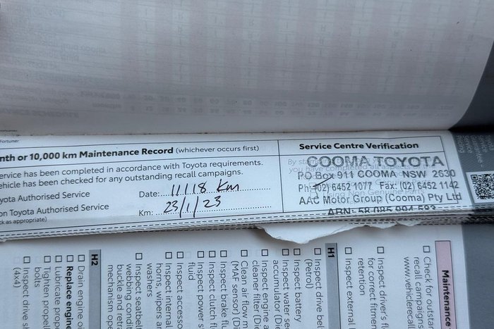 2022 Toyota Hilux SR