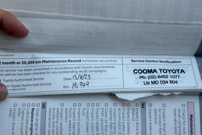 2022 Toyota Hilux SR