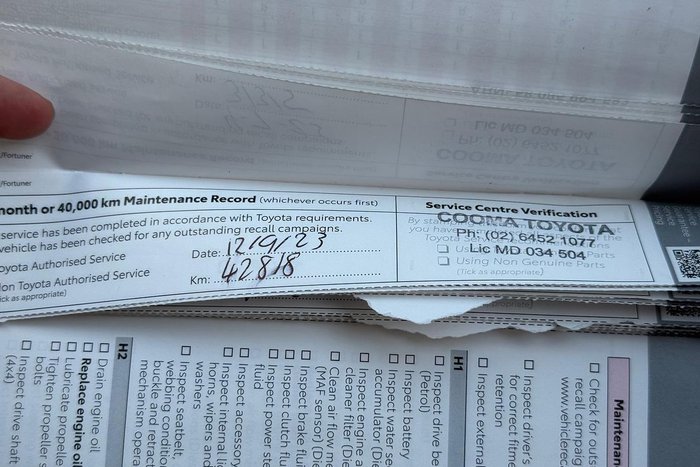 2022 Toyota Hilux SR