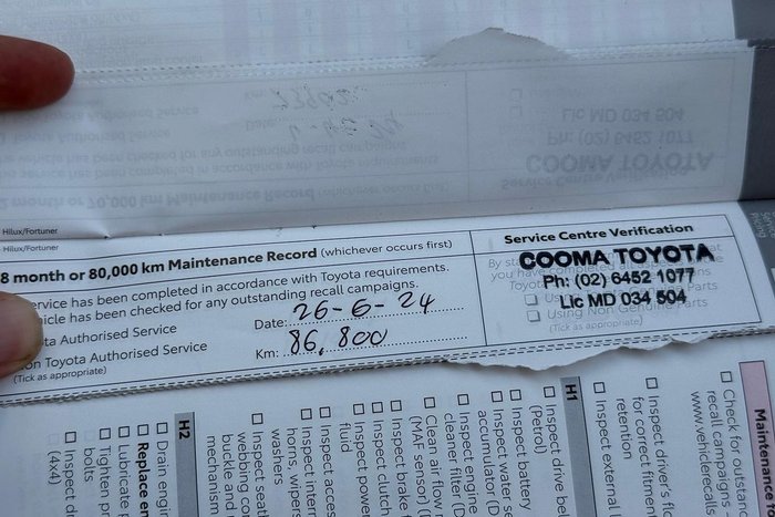 2022 Toyota Hilux SR