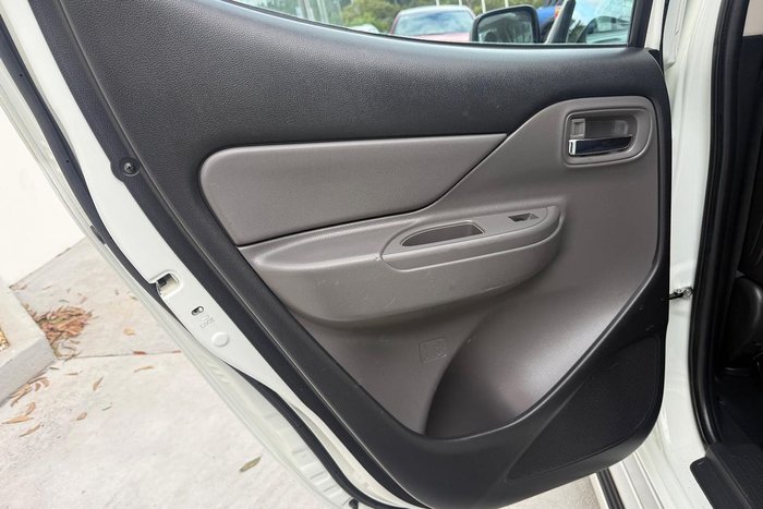 2018 Mitsubishi Triton GLX+