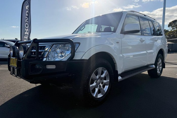 2019 Mitsubishi Pajero GLX