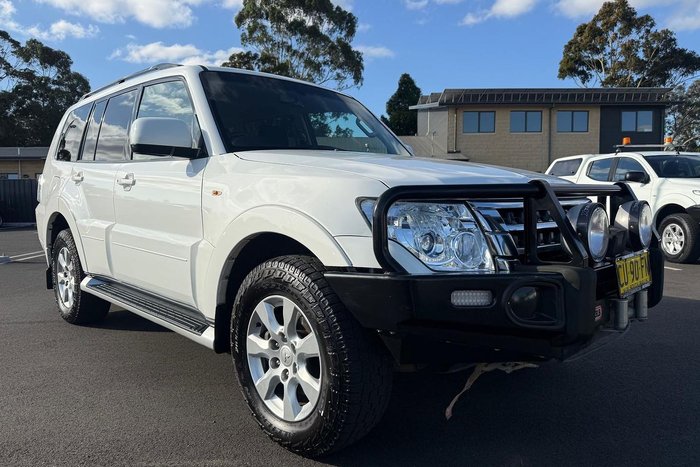 2019 Mitsubishi Pajero GLX