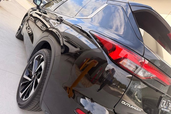 2023 Mitsubishi Outlander PHEV Exceed