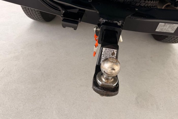 2023 Toyota Hilux SR