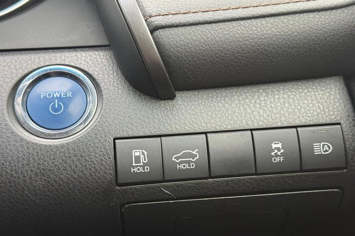 2020 Toyota Camry Ascent