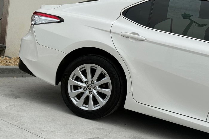 2020 Toyota Camry Ascent