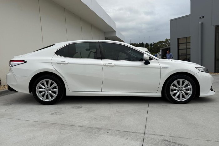 2020 Toyota Camry Ascent