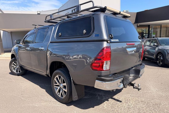 2018 Toyota Hilux SR5