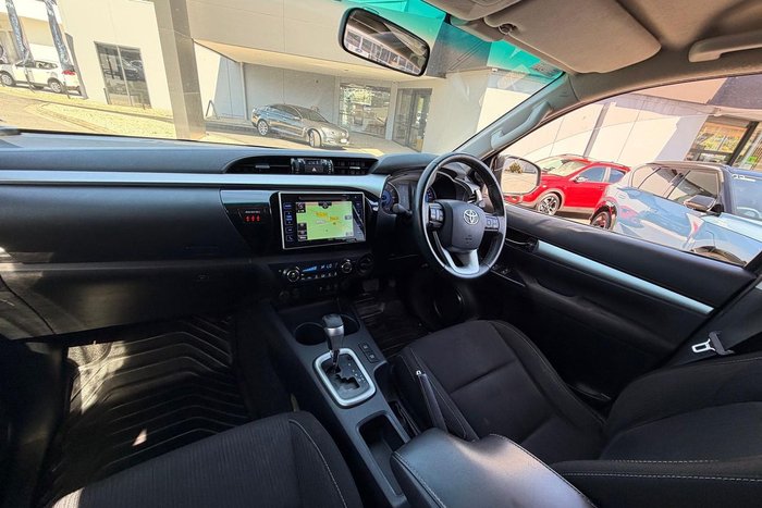 2018 Toyota Hilux SR5