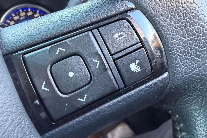 2018 Toyota Hilux SR5