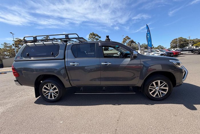 2018 Toyota Hilux SR5