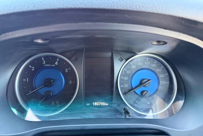 2018 Toyota Hilux SR5