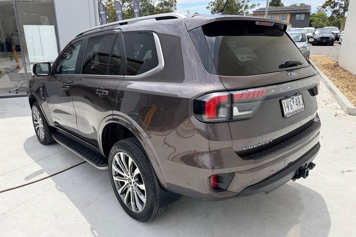 2022 Ford Everest Platinum