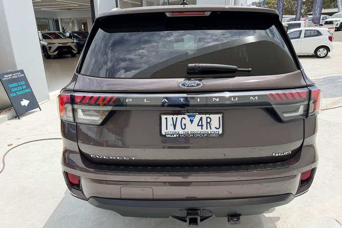 2022 Ford Everest Platinum