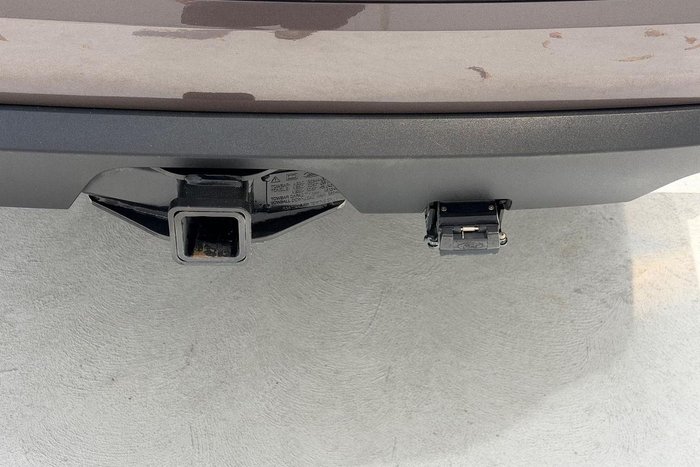 2022 Ford Everest Platinum