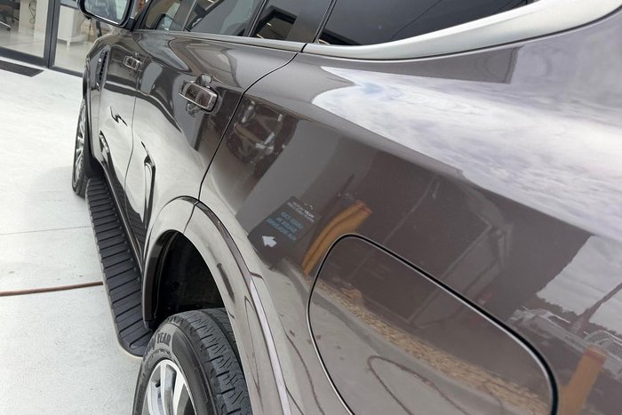 2022 Ford Everest Platinum