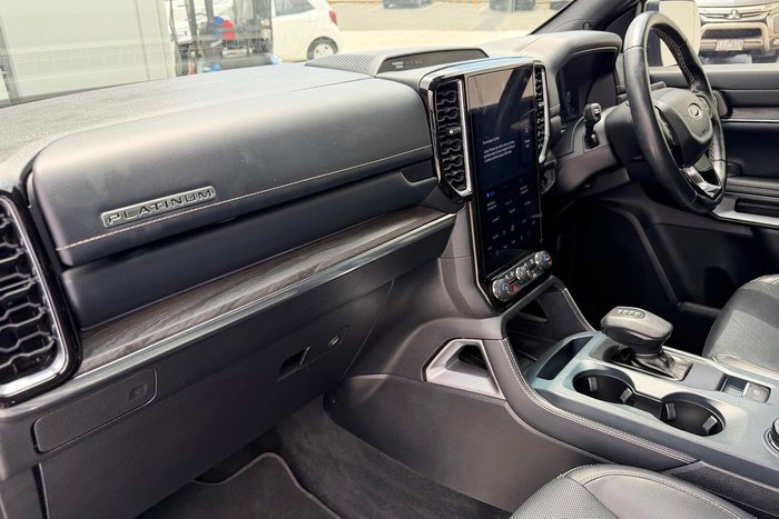 2022 Ford Everest Platinum