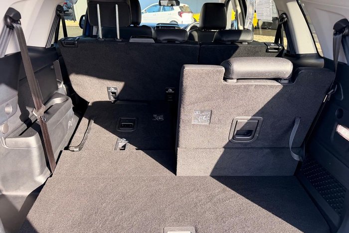 2025 Ford Everest Sport