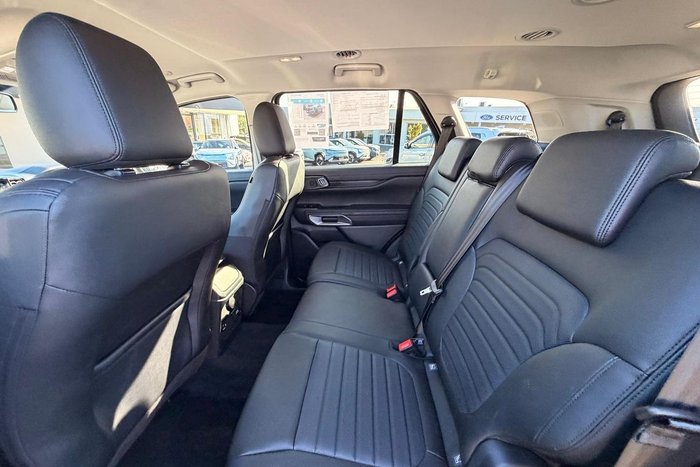 2025 Ford Everest Sport