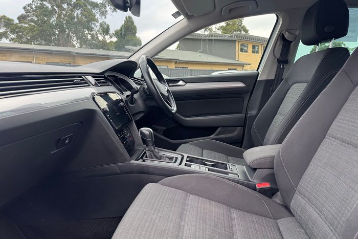 2022 Volkswagen Passat 140TSI Business