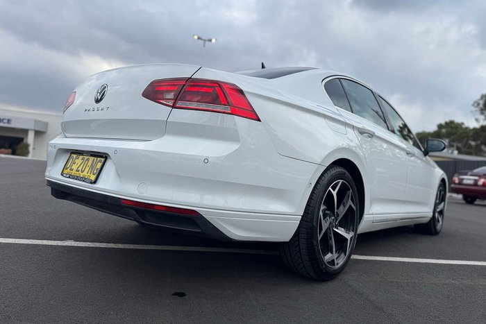 2022 Volkswagen Passat 140TSI Business