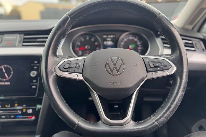 2022 Volkswagen Passat 140TSI Business