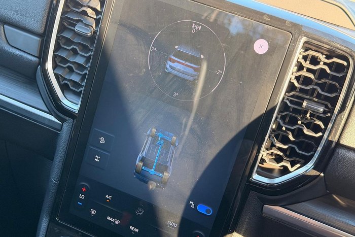 2025 Ford Everest Trend