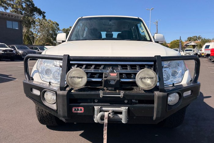 2020 Mitsubishi Pajero GLX