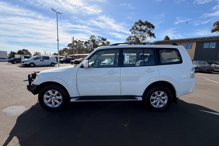 2020 Mitsubishi Pajero GLX