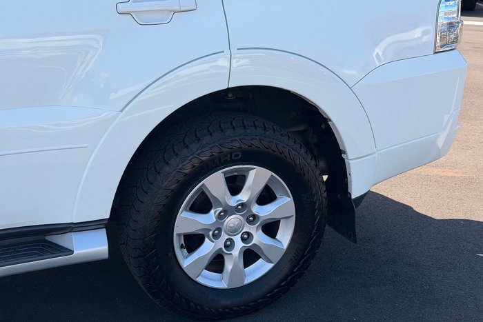 2020 Mitsubishi Pajero GLX