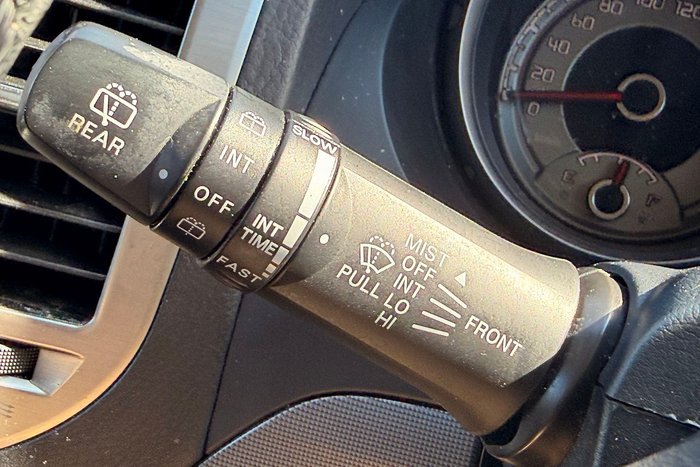 2020 Mitsubishi Pajero GLX