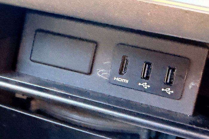 2020 Mitsubishi Pajero GLX