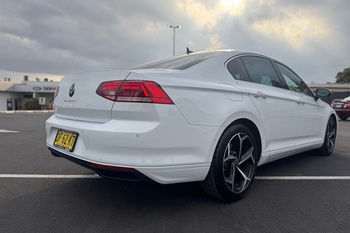 2022 Volkswagen Passat 140TSI Business